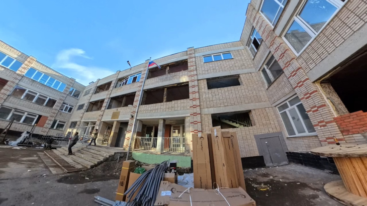 В округе Пушкинский продолжается капитальный ремонт школ