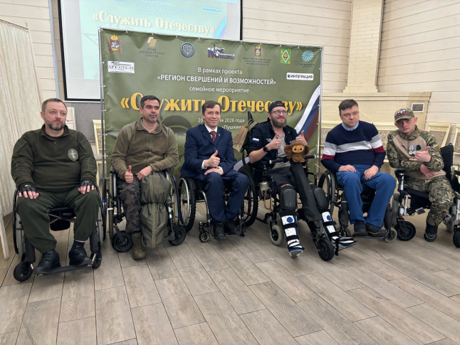 В микрорайоне Звягино прошёл круглый стол «Служить Отечеству»