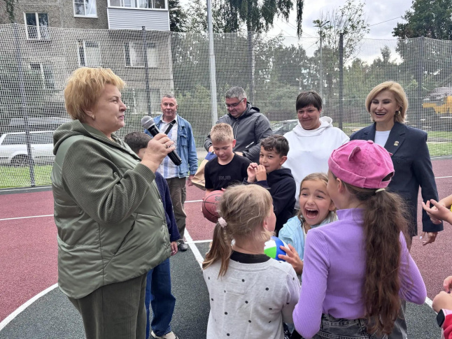 В Правдинском открыли новую спортивную площадку