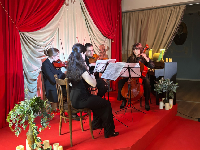 В ДК «Ельдигинский» открыли новое арт-пространство