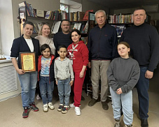 В библиотеке в микрорайоне Кудринка отметили День работника культуры