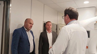 Артём Садула посетил Пушкинскую клиническую больницу