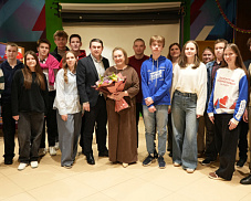 Диалог на равных. Пушкинский молодёжный актив встретился с директором Образовательного комплекса №8 Ириной Богачёвой