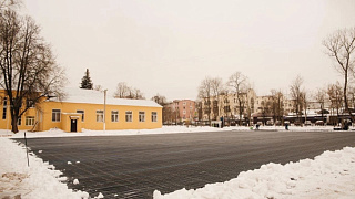 В Центральном парке культуры и отдыха в Пушкино проводится монтаж нового катка