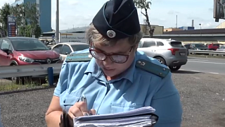 Раз – и арестовали. Рейды налоговой инспекции и судебных приставов продолжаются