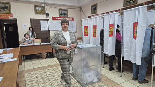 Екатерина Потемкина и Александр Гужвин проголосовали