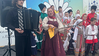 В Пушкино прошёл благотворительный праздник «Белый цветок»