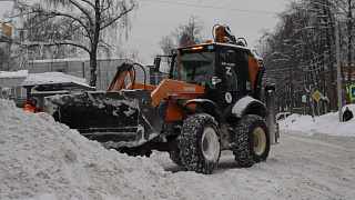 Борьба со снегом полным ходом