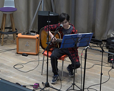 Музыкальный фестиваль "Звучит струна - поёт душа" состоялся в Пушкино 