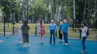 Максим Красноцветов проверил содержание городского парка в Ивантеевке