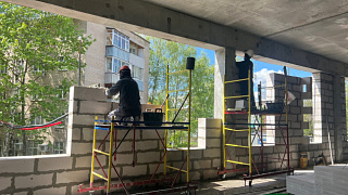 В Пушкино продолжается строительство детской поликлиники