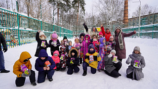 Прощай, Старый Новый год! Творческие многодетные семьи провели праздник для жителей Пушкино