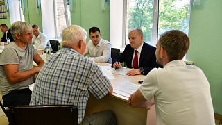 33 человека смогли задать свои вопросы на встрече с жителями в формате «выездная Администрация» в Черкизово.