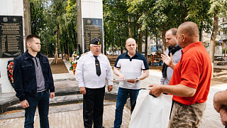 В отремонтированном Сквере молодоженов в Пушкино обелиск воинам-интернационалистам обновят