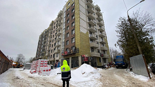 Строительство дома на улице Гоголевской в Мамонтовке в финальной стадии