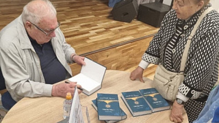 «Мои встречи с известными людьми». Журналист Михаил Ефимов посетил ДК «Правдинский»