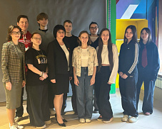 Молодёжный актив округа встретился с директором Образовательного центра №7 Яной Гальциной